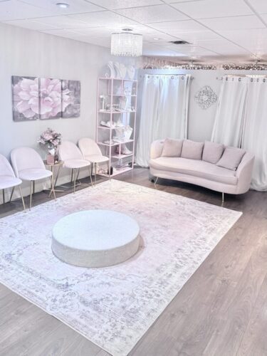 blush-bridal-boutique-lounge